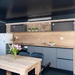 Awesome In 度假居 *