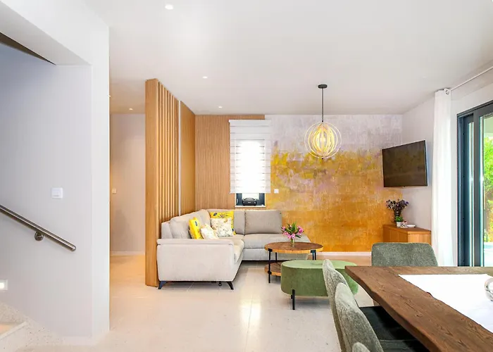 Vikendica Beautiful In *